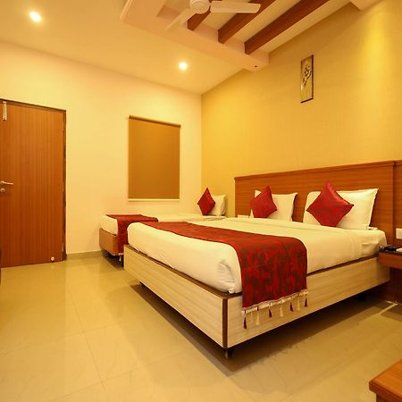 Hotel Oyo 6960 Kengeri Bangalore Esterno foto