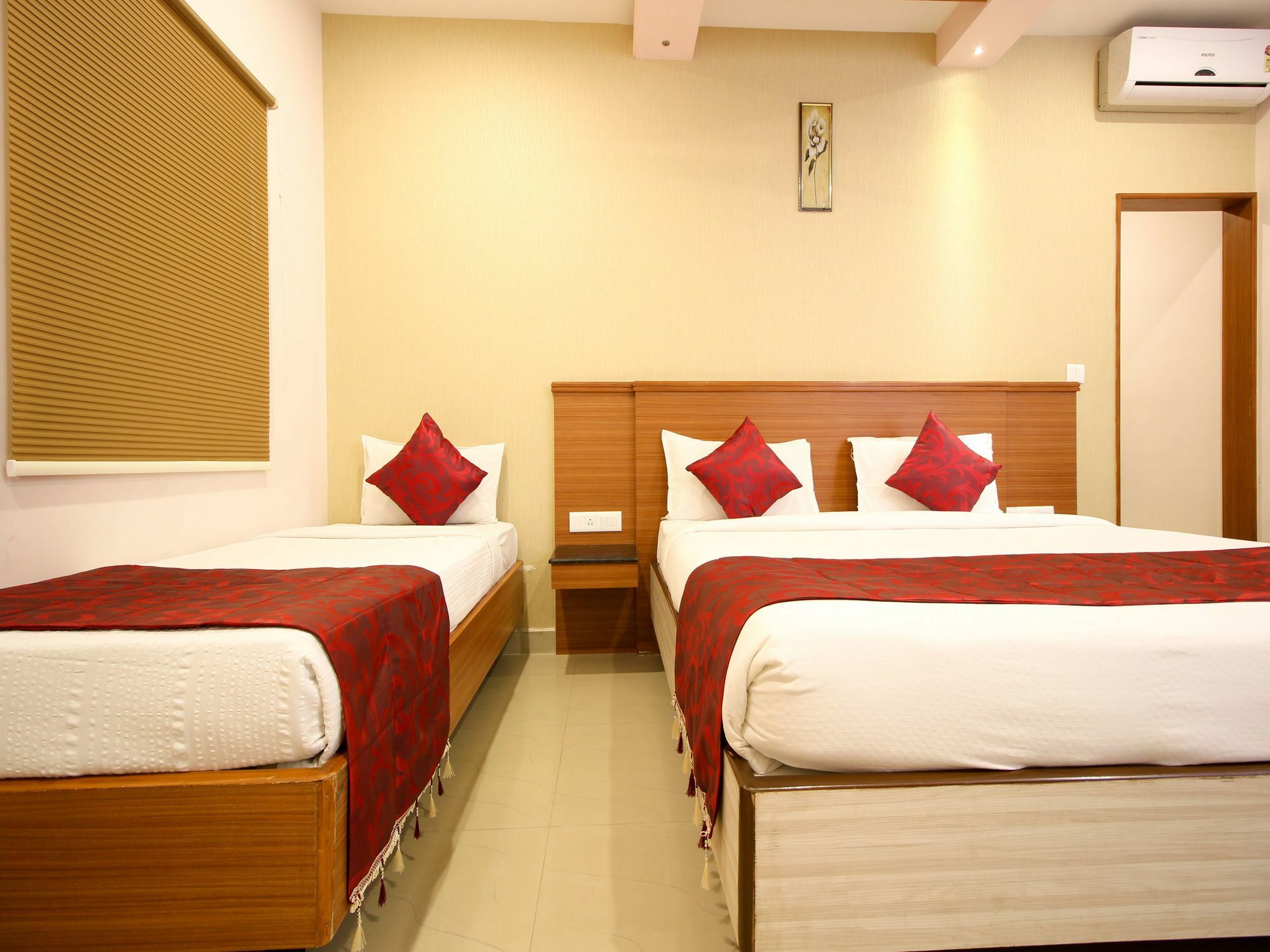 Hotel Oyo 6960 Kengeri Bangalore Esterno foto