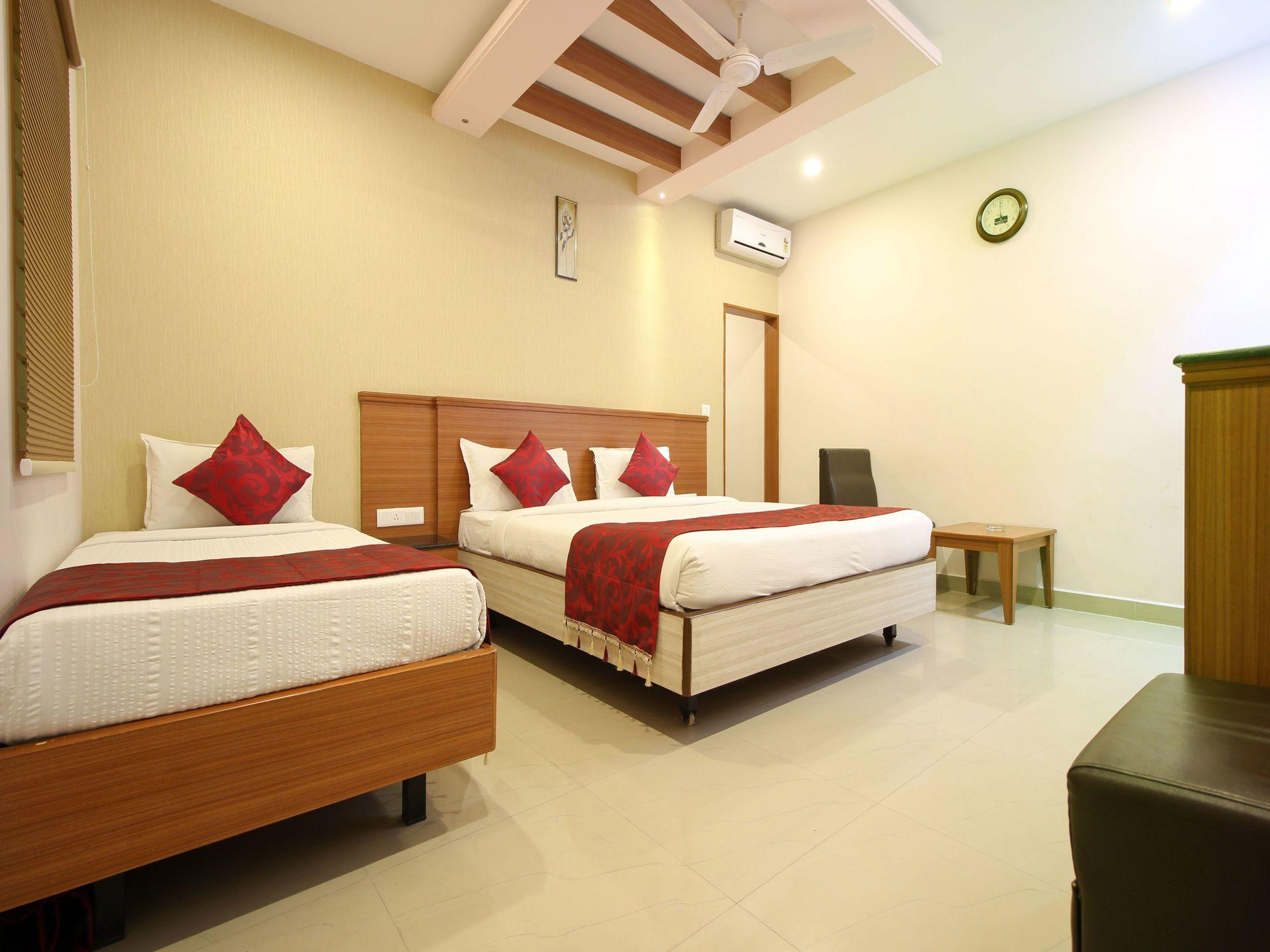 Hotel Oyo 6960 Kengeri Bangalore Esterno foto