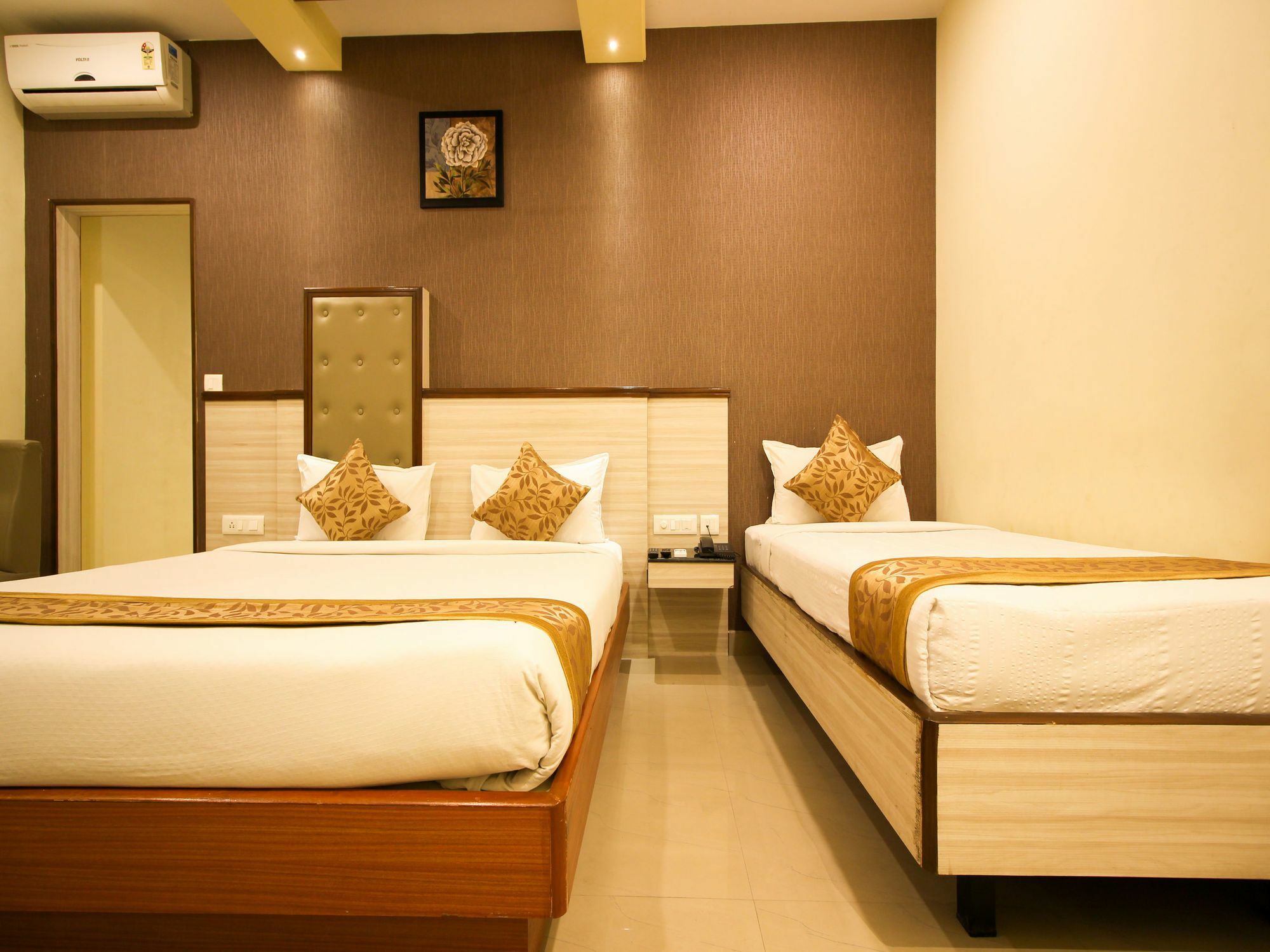 Hotel Oyo 6960 Kengeri Bangalore Esterno foto