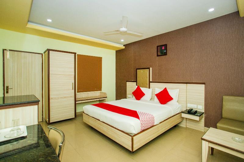 Hotel Oyo 6960 Kengeri Bangalore Esterno foto